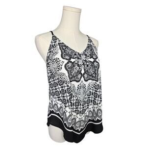 IZ BYER Black White Print V-Neck Sleeveless Top